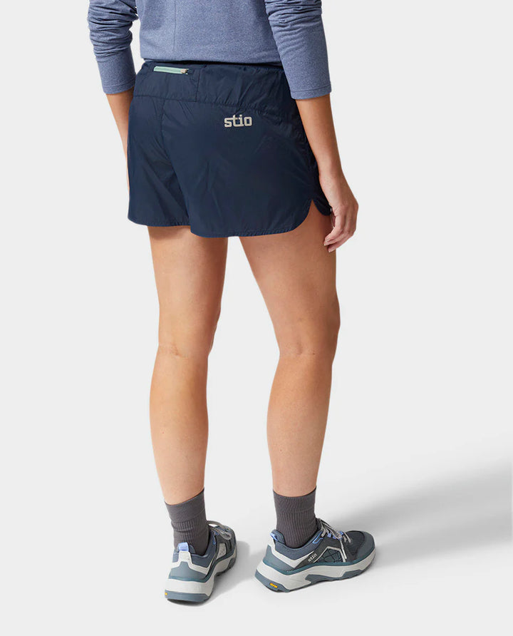Stio Women's Second Light Short Moutain Shadow 2