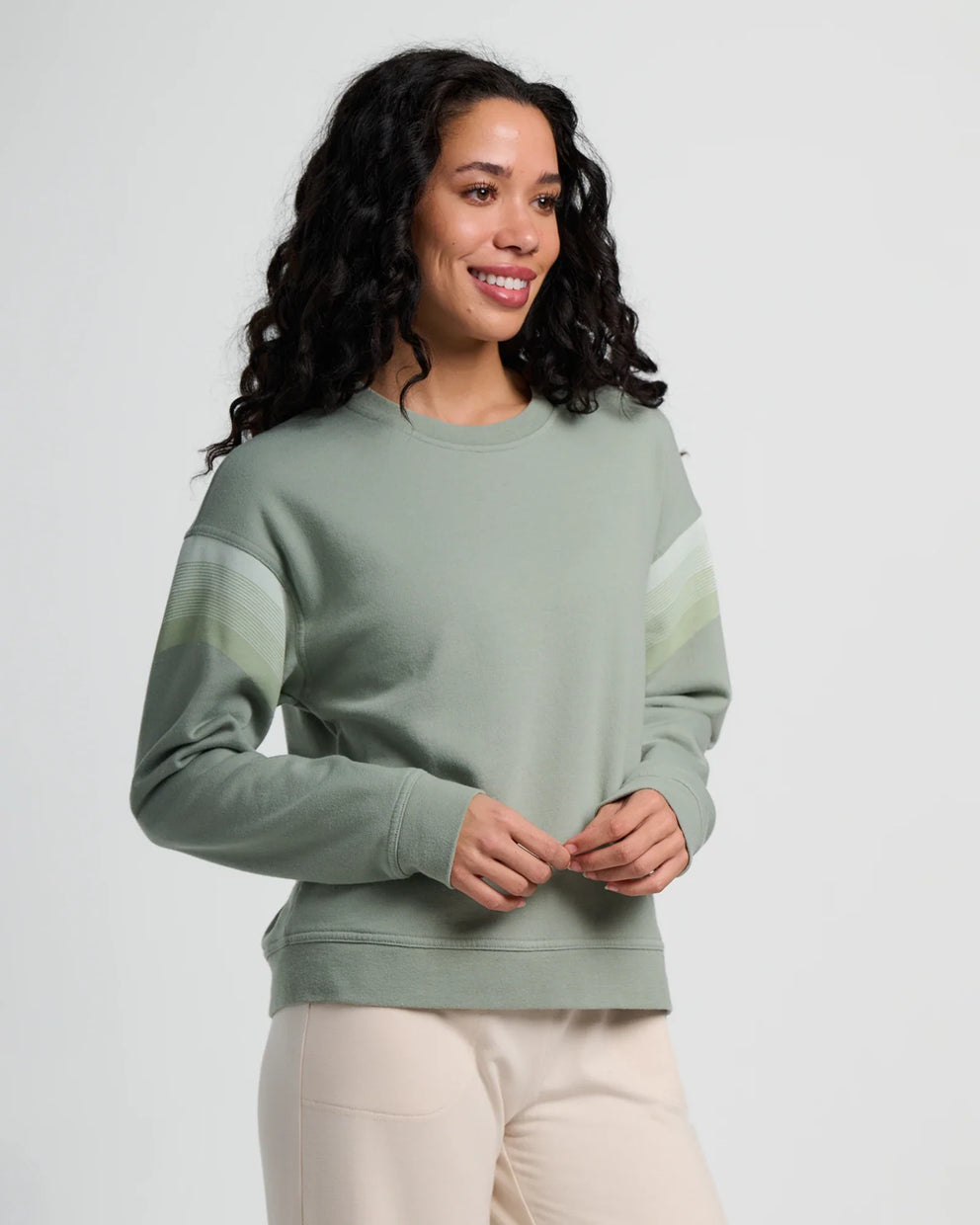 Free Fly Woman’s Gradient Sleeve Fleece Crew Sagebrush