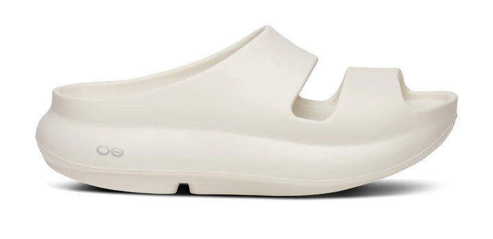 Oofos Women’s Ooyea Slide Sandal Chalk