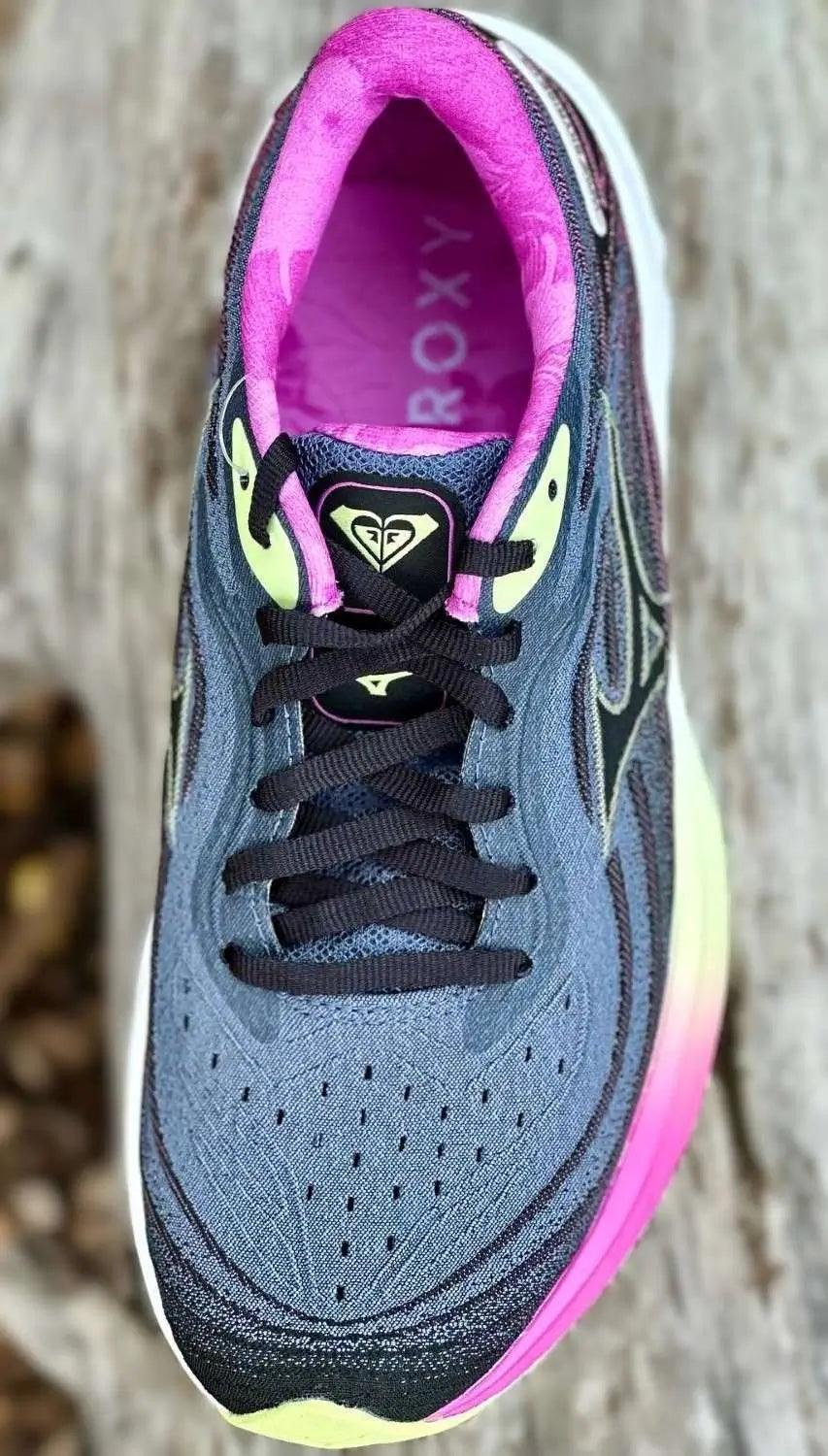 Mizuno - Mizuno Women’s Wave Skyrise 5 Roxy Running Shoe Wild Wind-Black pic 2 - The Shoe Collective
