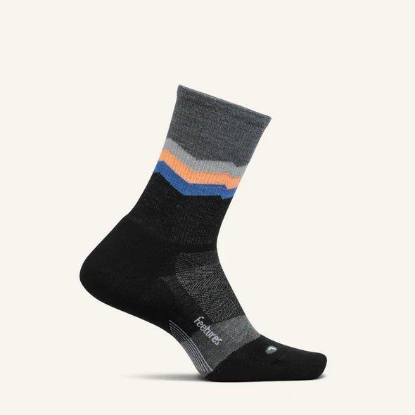 Feetures - Merino 10 Cushion Mini Crew Switchback Charcoal pic 1 - The Shoe Collective