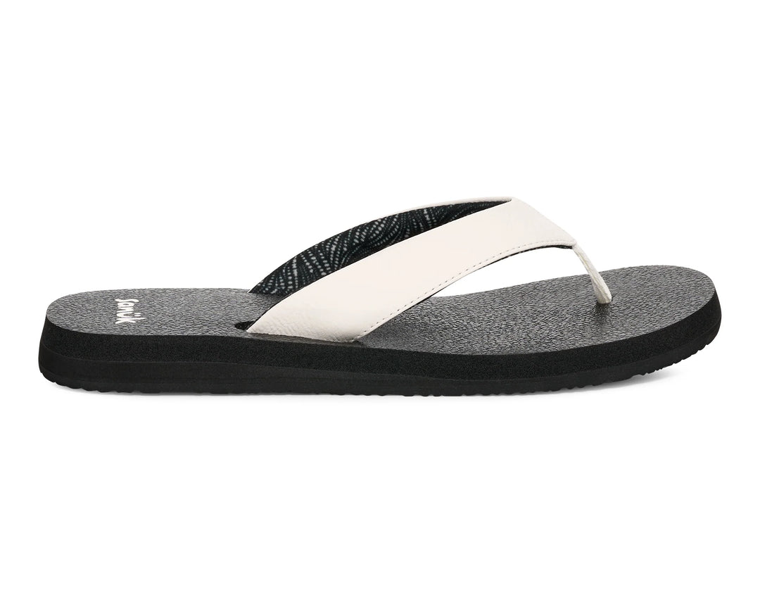 Sanuk Women's Yoga Mat II Sandal White / Black 