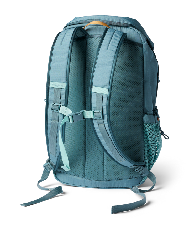 Cotopaxi Clase 28L Daypack shown in Everglade - View 2