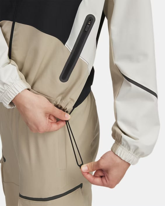 UA Women’s Unstoppable Jacket - Black/City Khaki 2