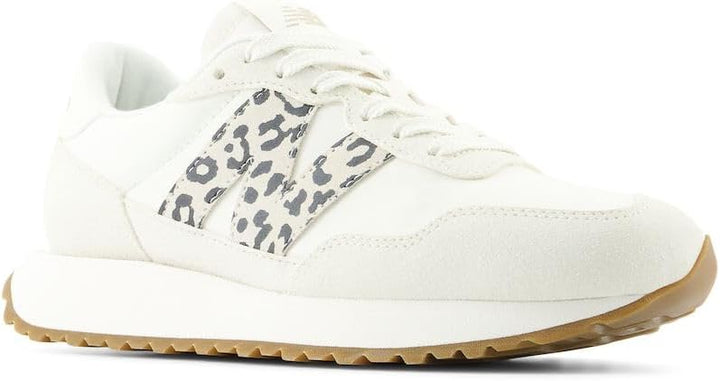 New Balance Women’s 237 Shoes White/Blk Leopard 4
