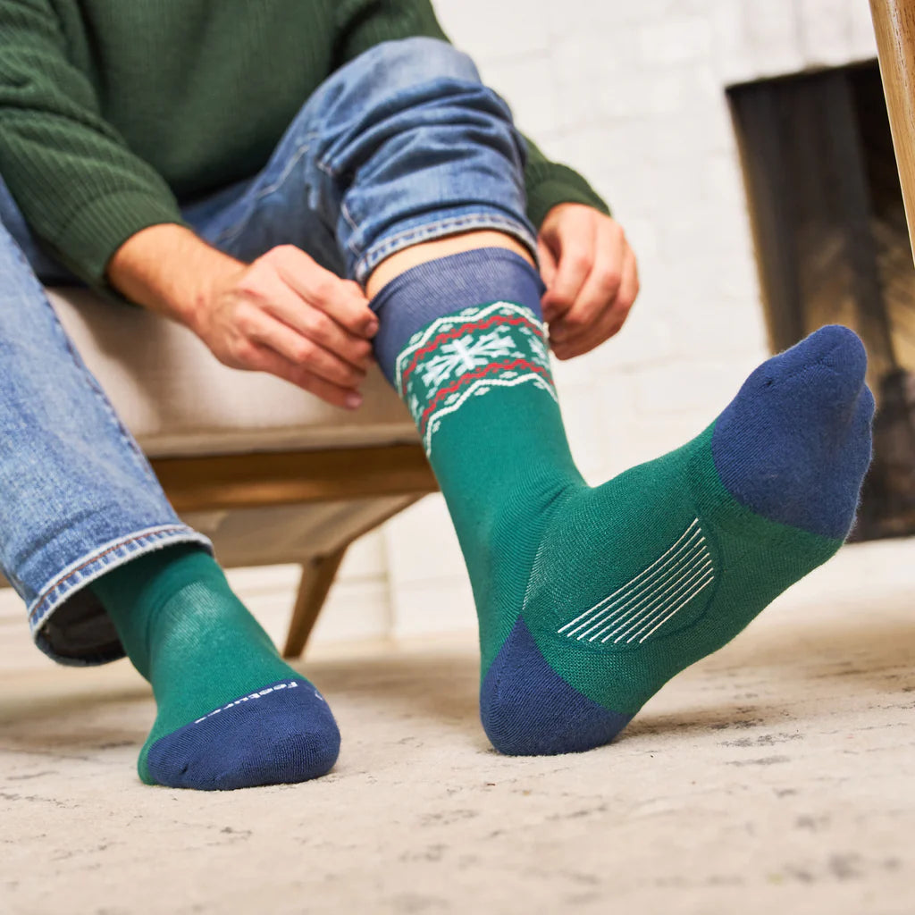 Feetures Everyday Men's Max Cushion Crew Socks - Evergreen 2