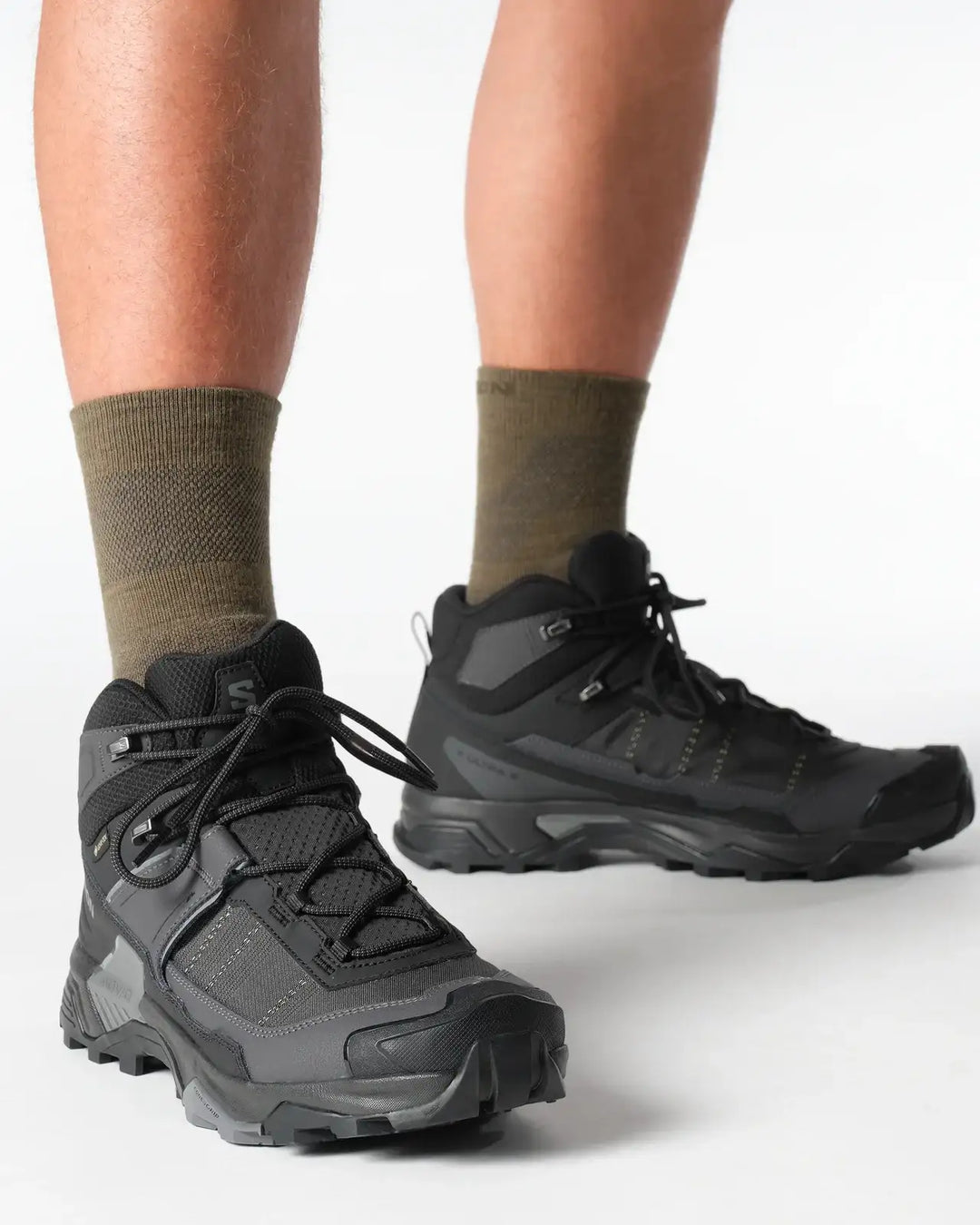 Salomon Men’s X Ultra 5 Mid Gore-Tex Hiking Boot - Black/Asphalt/Castlerock 3