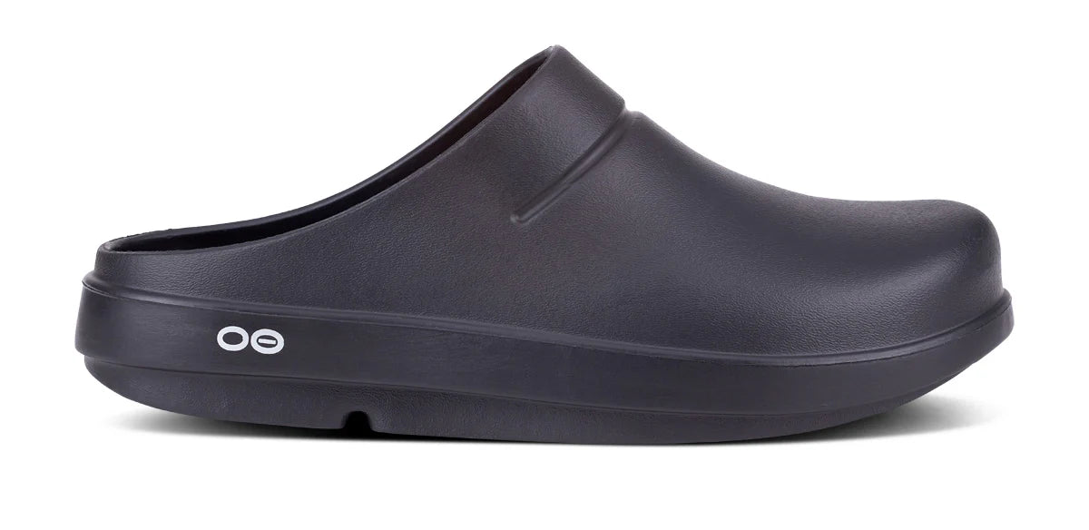 Oofos Unisex Ooclog Clog Black 