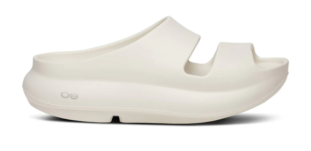 Oofos Women’s Ooyea Slide Sandal Chalk
