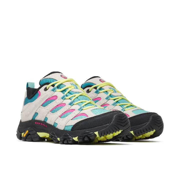 Merrell Moab 3 Vista waterproof hiking shoe outsole detail