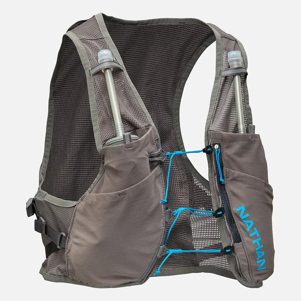 Nathan Pinnacle Breeze 4 Liter Hydration Race Vest Charcoal/Electric Blue 