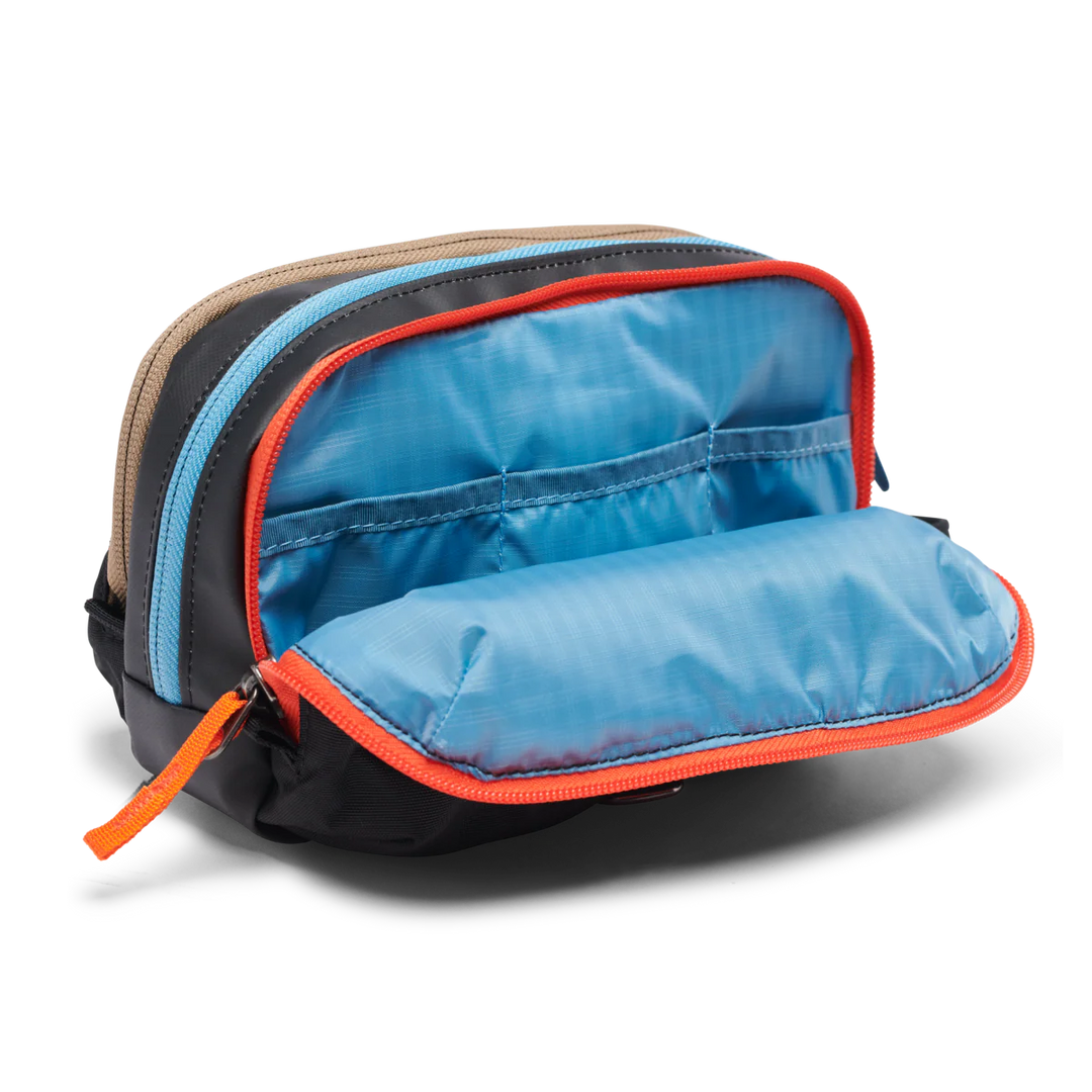 Cotopaxi Nido Accessory Bag Black pocket view