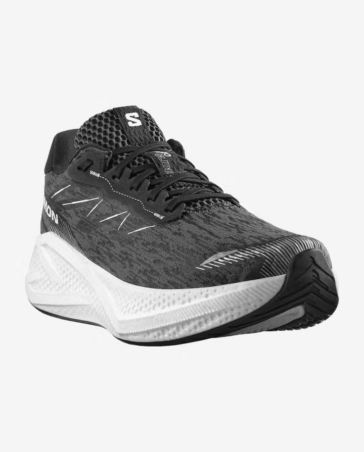 Salomon Aero Glide 4 black running shoe heel view cushioning