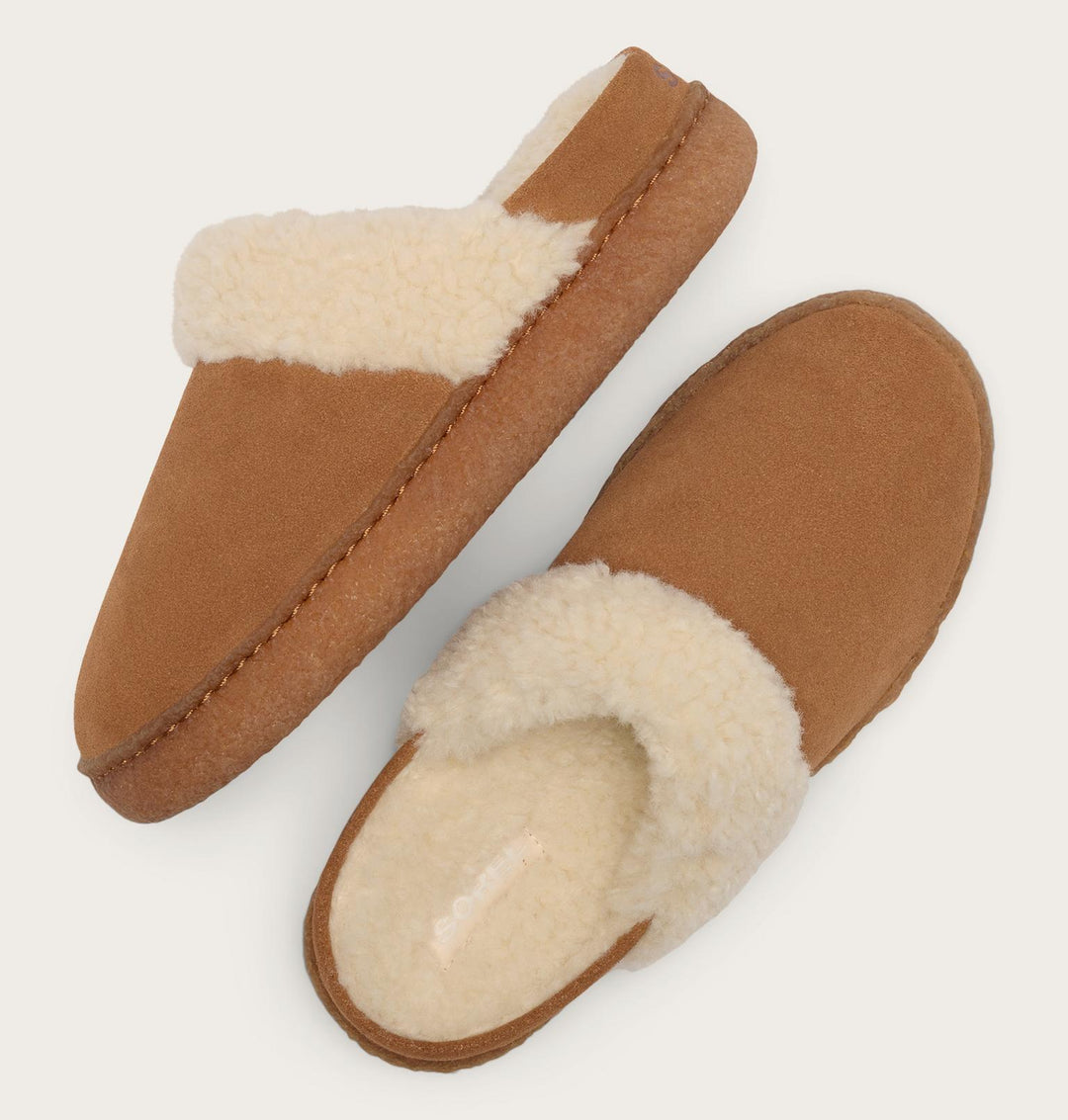 Sorel Women’s Nakiska III Slide Slipper - Velvet Tan, Gum 2 3