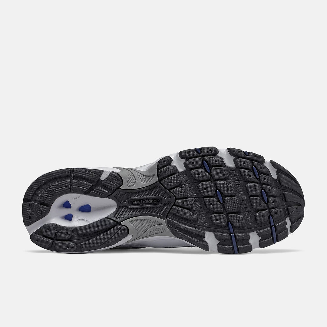 New Balance 530 Shoe - White with Natural Indigo sole view