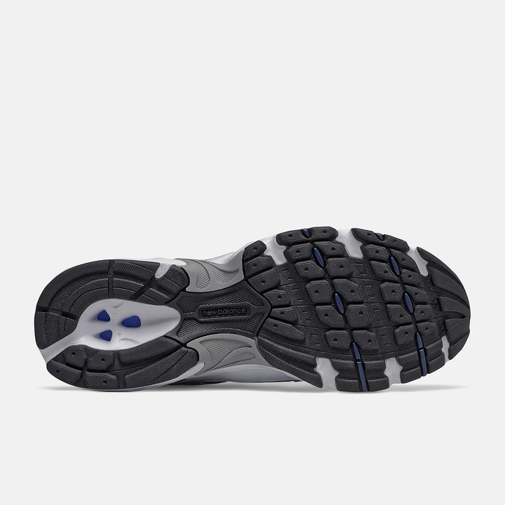 New Balance 530 Shoe - White with Natural Indigo sole view
