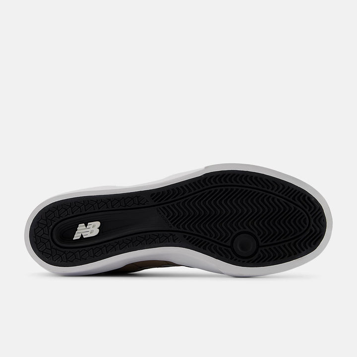New Balance Numeric Men's 272 Shoes Black with Mushroom 4