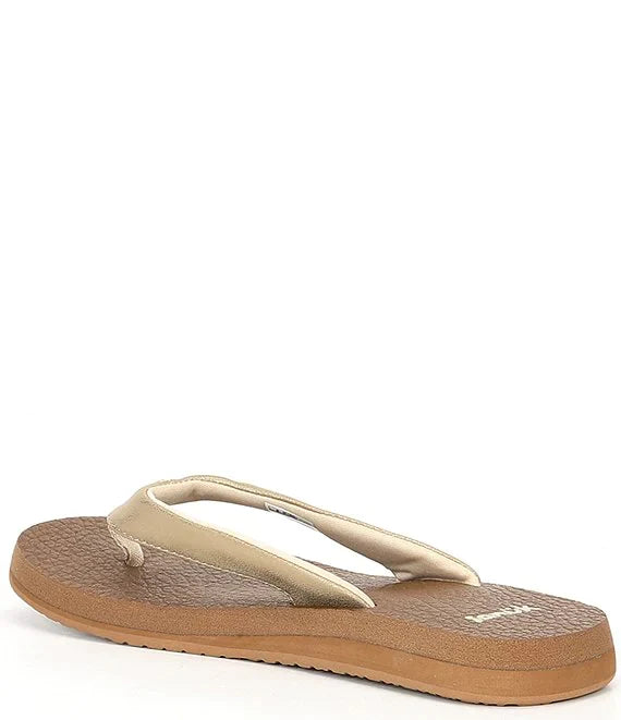 Sanuk - Sanuk Women's Yoga Mat Metallic Sandal Champagne - The Shoe Collective