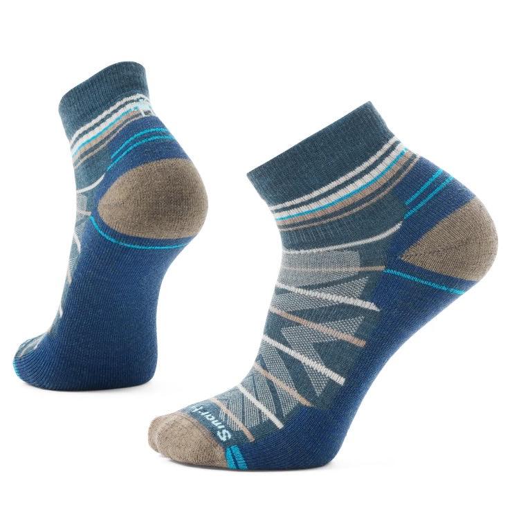 The Shoe Collective - Smartwool Hike Pattern Ankle Socks - The Shoe Collective