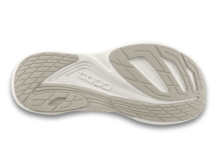 Topo Athletic Women’s Ultrafly 5 Tan / White