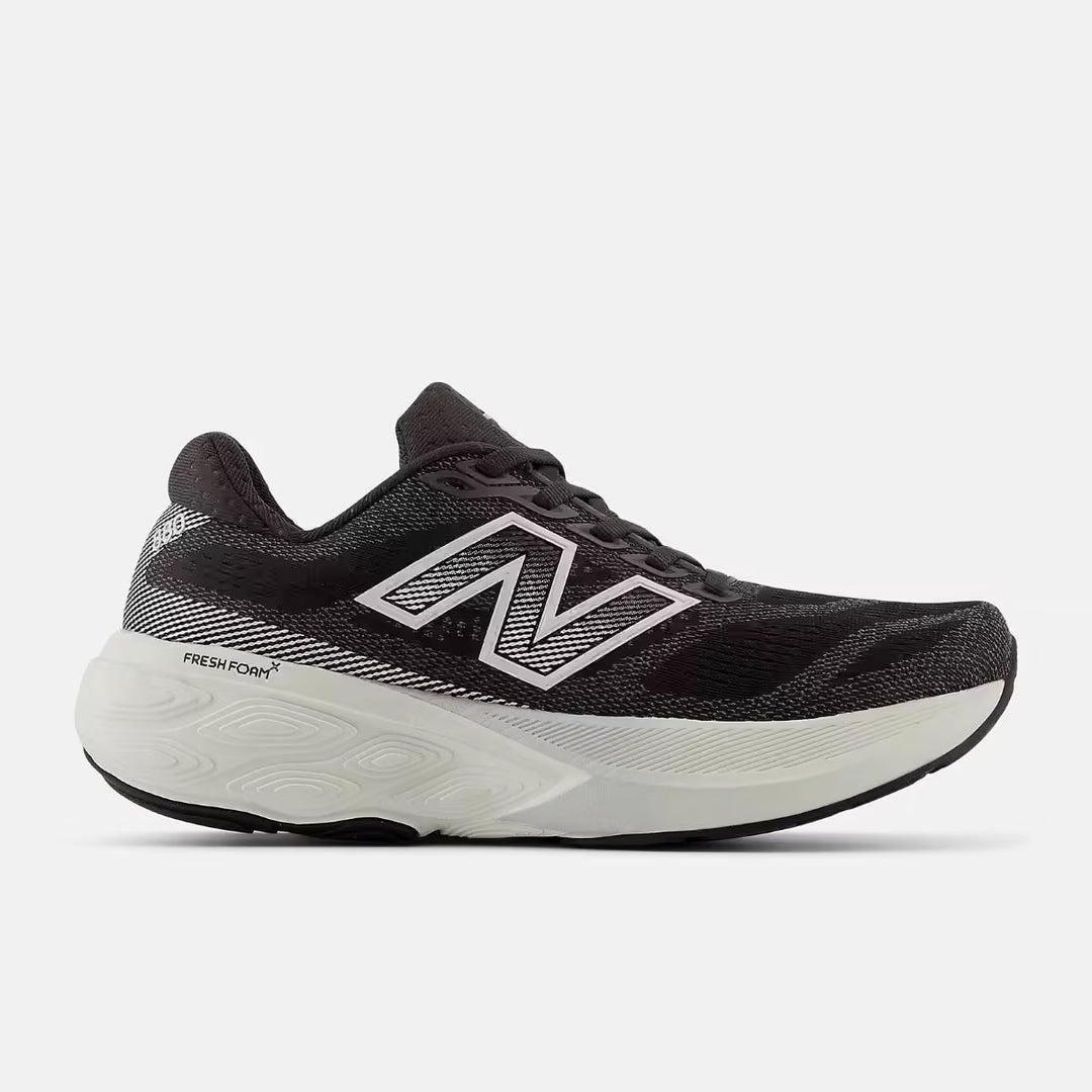 New Balance 880v15 women's running Shoes - White/Black Side Profile view
